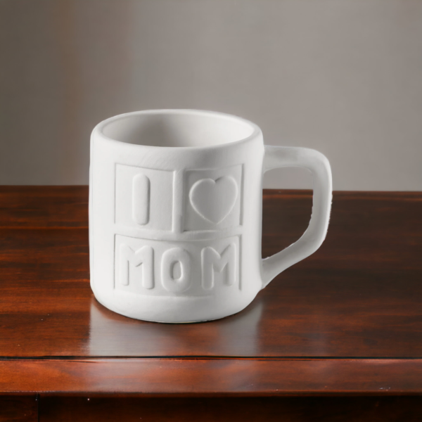 CCX435_20_02_G_001_2400x2400-PhotoRoom.png I love MOM Mug