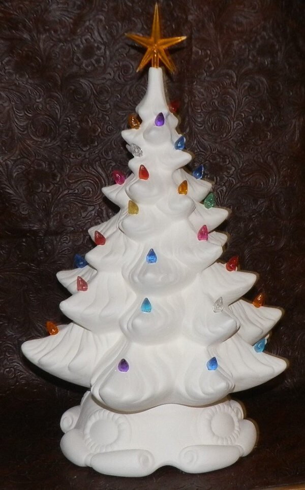 atlantic_tree.jpg 15" Atlantic Christmas Tree with Medallion Base