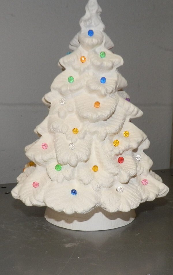 il_fullxfull.1835515354_jjwe.jpg "Nowell Small Sierra Spruce Christmas Tree - 8" DIY Ceramic Bisque, Ready to Paint"